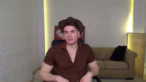 MaxKaiden online show from 11, 2, 2025