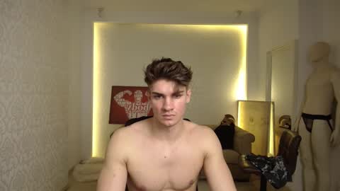 MaxKaiden online show from 17, 2, 2025