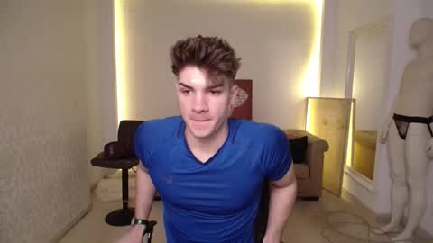 MaxKaiden online show from 26, 2, 2025