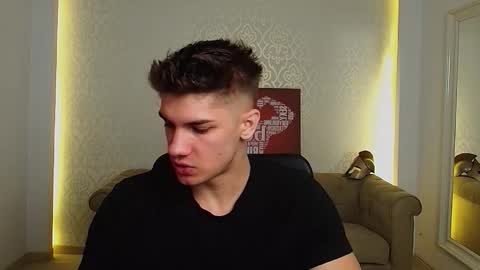 MaxKaiden online show from 21, 9, 2025