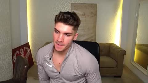 MaxKaiden online show from 5, 10, 2025