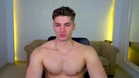 MaxKaiden online show from 20, 4, 2026