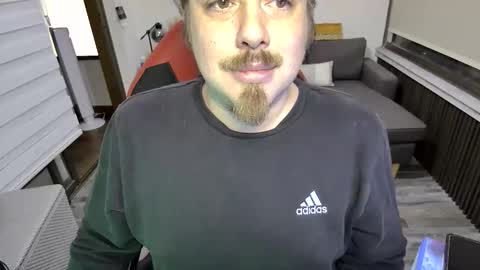 Max online show from 14, 2, 2026