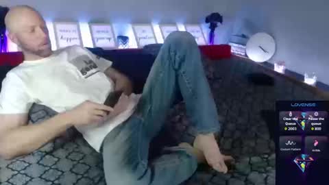 MaxRouger online show from 10, 9, 2025