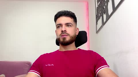 Snapshot of maxtowers chatting on 7, 12, 2024 Maxi online show from 7, 12, 2024