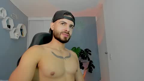 Snapshot of maxtowers chatting on 15, 2, 2026 Maxi online show from 15, 2, 2026