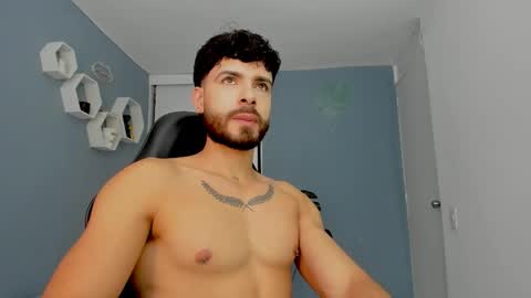 Snapshot of maxtowers chatting on 10, 3, 2026 Maxi online show from 10, 3, 2026