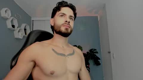 Snapshot of maxtowers chatting on 21, 3, 2026 Maxi online show from 21, 3, 2026