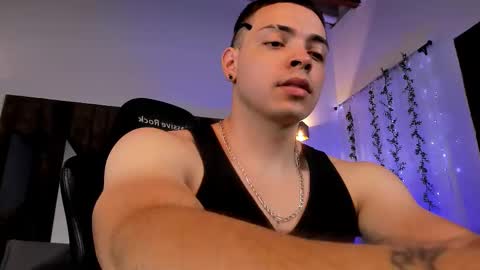 MAX online show from 7, 2, 2025