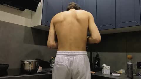 Snapshot of maxxxblaze_35 chatting on 25, 9, 2025 Max online show from 25, 9, 2025