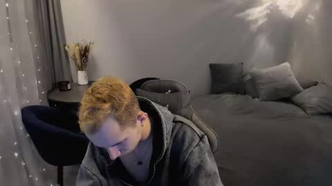 Snapshot of maxxxblaze_35 chatting on 23, 12, 2025 Max online show from 23, 12, 2025