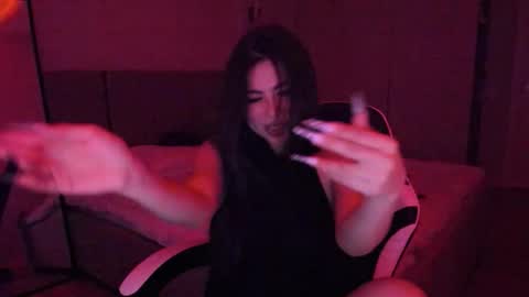 Mia online show from 10, 1, 2026