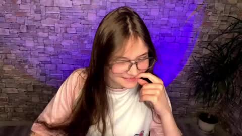 may online show from 25, 4, 2026