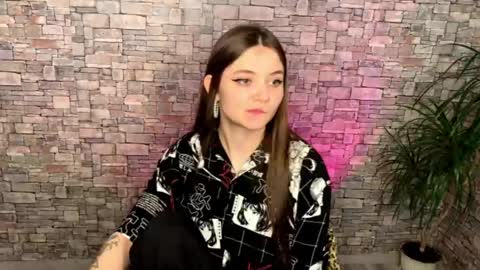 may online show from 27, 4, 2026