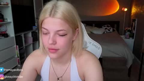 Maya online show from 25, 4, 2026