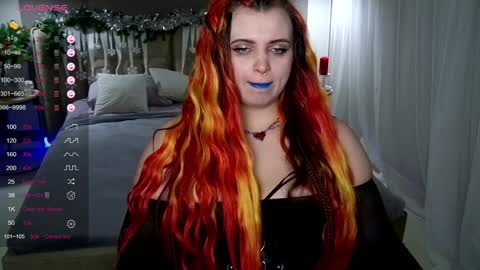 Maya Mils online show from 8, 1, 2025