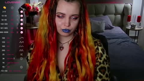 Maya Mils online show from 29, 1, 2025