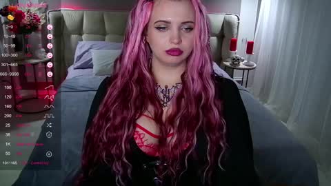 Maya Mils online show from 11, 2, 2025