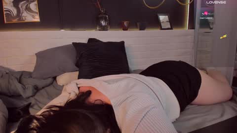 Woman online show from 13, 1, 2025