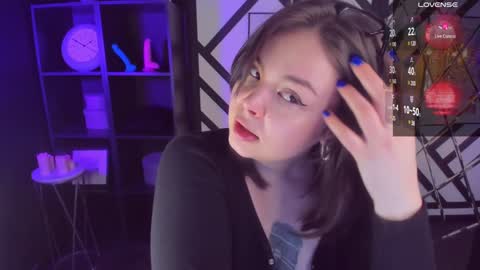 Woman online show from 15, 1, 2025