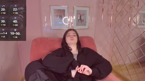 Woman online show from 24, 1, 2025