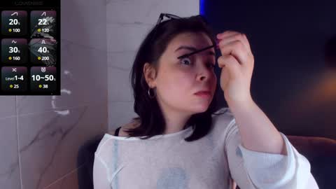 Woman online show from 30, 1, 2025