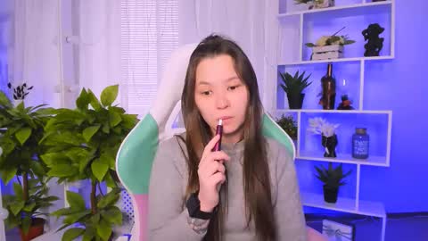 Maya online show from 4, 3, 2026