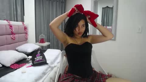 Maya online show from 15, 2, 2025