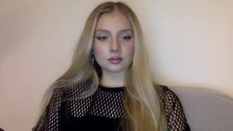 mayaflirt online show from 25, 2, 2026