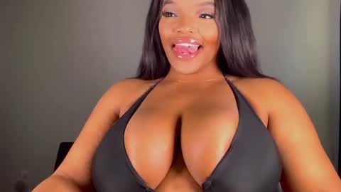 MayBabi online show from 26, 1, 2025