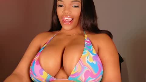 MayBabi online show from 6, 3, 2025