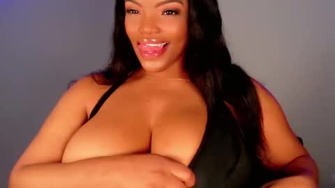 MayBabi online show from 18, 12, 2025