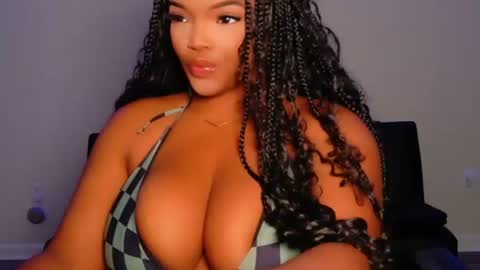MayBabi online show from 21, 7, 2026