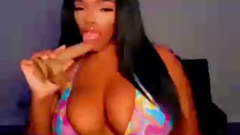 MayBabi online show from 6, 8, 2026