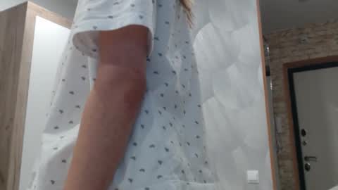 Snapshot of maybe_doll chatting on 20, 3, 2026 maybe_doll online show from 20, 3, 2026