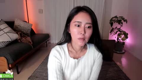 Nanako online show from 13, 12, 2025