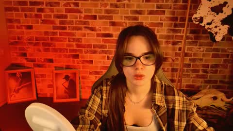 maybloom_ online show from 26, 2, 2026