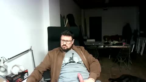 mayde4thbwu online show from 10, 5, 2026