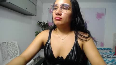 Maylin  online show from 27, 4, 2026