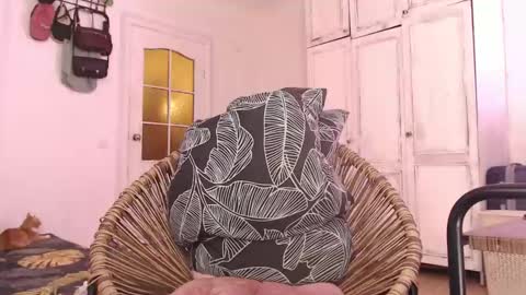 Snapshot of mayrumey chatting on 9, 2, 2025 mayrumey online show from 9, 2, 2025