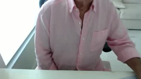 Snapshot of mbeastie chatting on 6, 7, 2026 Beastie online show from 6, 7, 2026