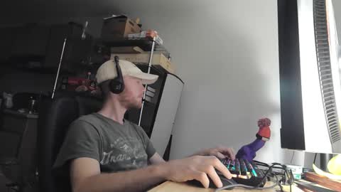 mcchoopyy online show from 17, 9, 2025