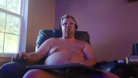 Snapshot of mckhero chatting on 15, 9, 2025 Sean online show from 15, 9, 2025