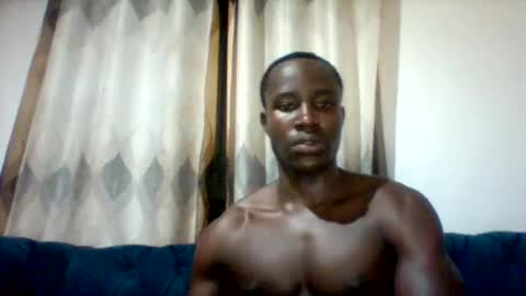 Snapshot of mclntz_bbc chatting on 10, 5, 2026 mclntz_bbc online show from 10, 5, 2026