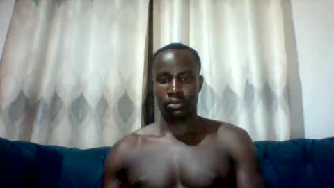 Snapshot of mclntz_bbc chatting on 3, 6, 2026 mclntz_bbc online show from 3, 6, 2026