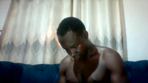 Snapshot of mclntz_bbc chatting on 8, 6, 2026 mclntz_bbc online show from 8, 6, 2026
