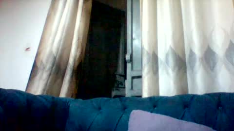 Snapshot of mclntz_bbc chatting on 1, 7, 2026 mclntz_bbc online show from 1, 7, 2026