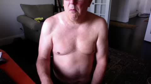 mdog9669 online show from 18, 7, 2026