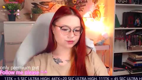 Snapshot of me_hanna chatting on 21, 11, 2025 Hanna online show from 21, 11, 2025