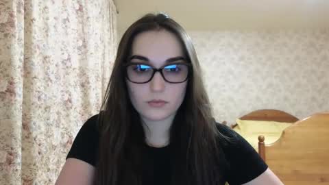 Snapshot of me_lissa_sun chatting on 11, 2, 2025 Melissa online show from 11, 2, 2025